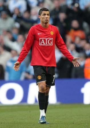 完啦，西部第1不好啦！我刺现在强得可怕，3-0，夺冠方法找到啦（西部第一悬了！马刺强到离谱，开局3-0，夺冠之道已找到）