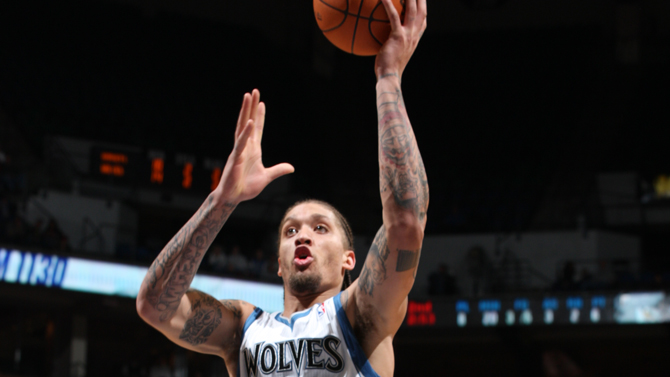 米体：弗拉霍维奇将在伦敦接受手术，目标是明年三月复出（米体：弗拉霍维奇赴伦敦手术，力争明年3月回归）