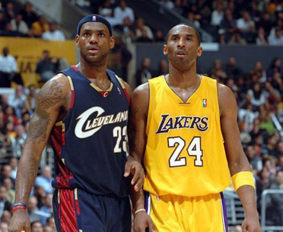 重返福地，赫拉芬贝赫在圣西罗球场两次获欧冠全场最佳球员（再临圣西罗，赫拉芬贝赫两度斩获欧冠全场最佳）