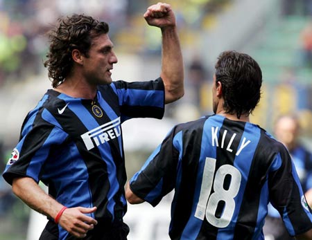 媒体评NBA75大巨星第21名，“狼王”凯文加内特生涯传记（媒体评选NBA 75巨星第21位，“狼王”凯文·加内特生涯回顾）