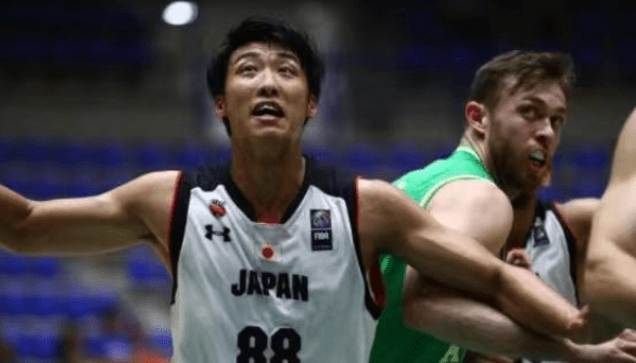 CBA：广州队主场大胜吉林（CBA：广州队坐镇主场狂胜吉林队）