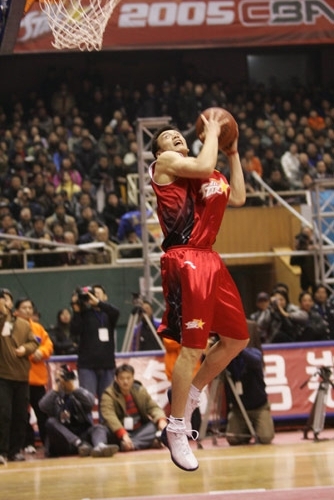 后防不稳，巴萨自2018年以来首次连续5场客场丢球2+（巴萨防线告急：2018年以来首次连续5个客场每场至少丢2球）