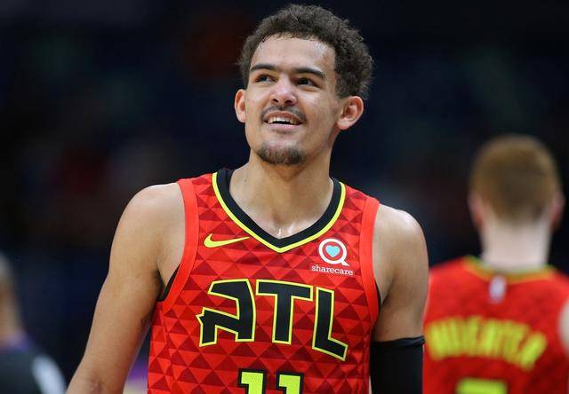 官方：明夏世界杯上下半场中段有强制补水时间，每次3分钟（FIFA官宣：明夏世界杯每半场中段设3分钟强制补水暂停）