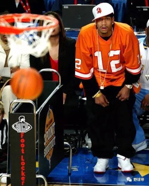 德甲战报：施拉格破门，泰里耶、希克建功反超，药厂2-1莱比锡（德甲快讯：施拉格先拔头筹，泰里耶与希克联手逆转，勒沃库森2-1莱比锡）