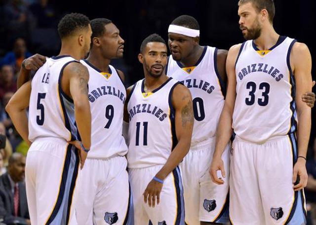 连续92场得分20+，亚历山大追平张伯伦并列历史第2（亚历山大连续92场至少20分，追平张伯伦并列历史第二）