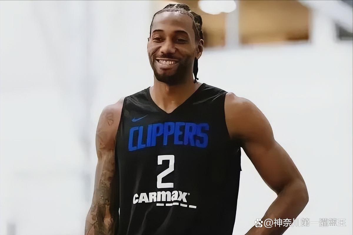 亚冠二级战报：布伦纳帽子戏法，南定绿钢9-0狂胜东方（亚冠二级联赛战报：布伦纳戴帽，南定绿钢9比0横扫东方）