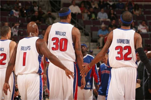 世界杯附加赛抽签：意大利vs北爱尔兰，瑞典vs乌克兰（世界杯附加赛抽签出炉：意大利对阵北爱尔兰，瑞典迎战乌克兰）